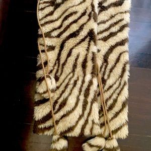 Zebra faux fur leg warmers